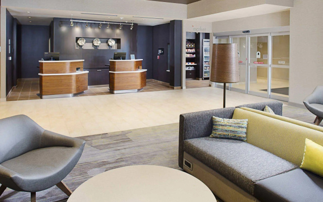 photo 2 of Courtyard by Marriott Dallas Carrollton