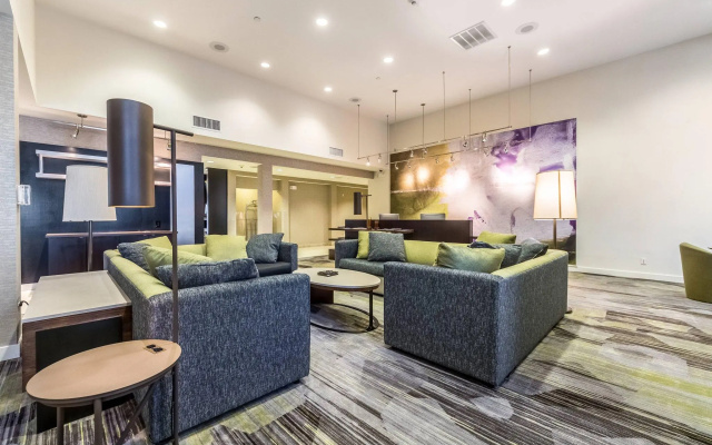 photo 3 of Courtyard by Marriott Dallas DFW Airport South/Irving