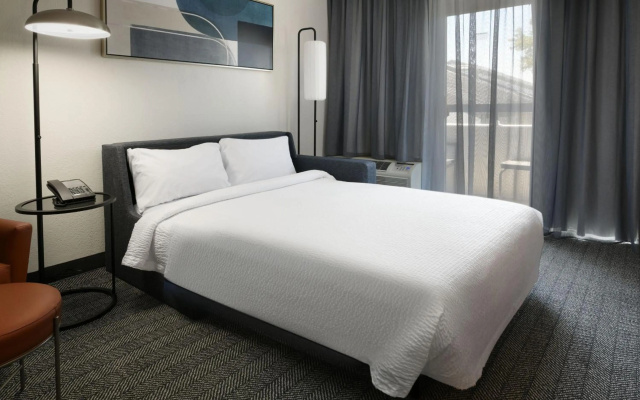 photo 4 of Courtyard by Marriott Dallas Las Colinas