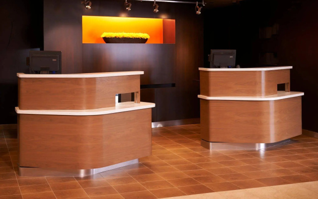 photo 2 of Courtyard by Marriott Dayton South/Mall