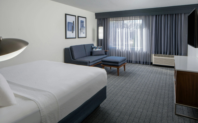 photo 4 of Courtyard by Marriott Decatur