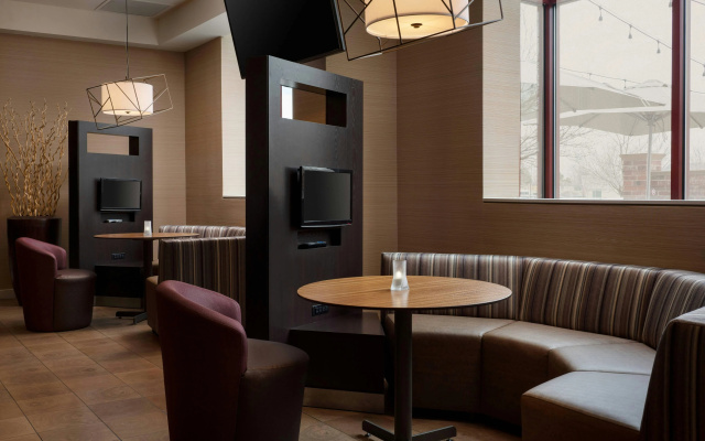 photo 5 of Courtyard by Marriott Denver Airport