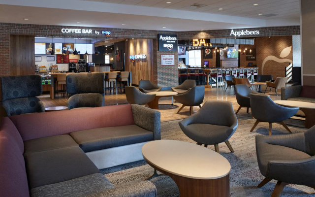 photo 2 of Courtyard By Marriott Detroit Downtown