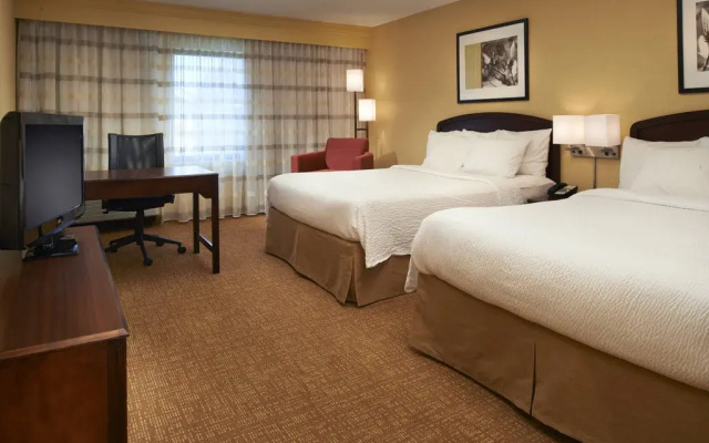 photo 2 of Sonesta Select Detroit Novi