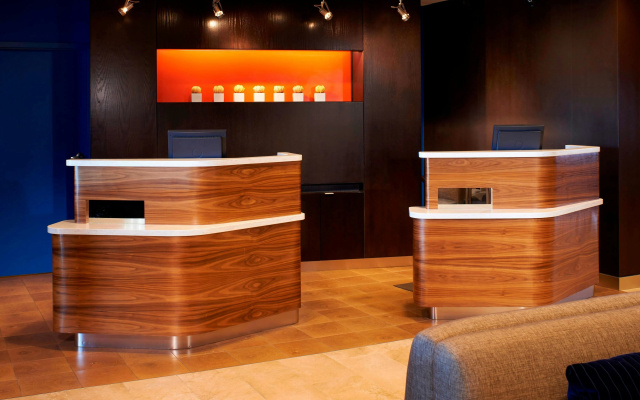 photo 2 of Courtyard by Marriott Detroit Utica