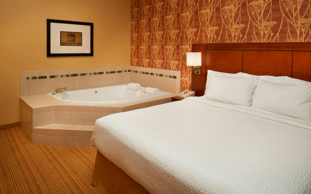 photo 3 of Courtyard by Marriott Detroit Utica