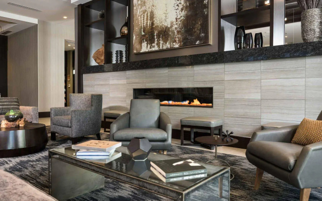 photo 2 of Courtyard by Marriott Edgewater NYC Area