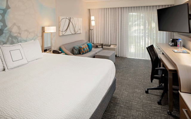 photo 3 of Courtyard by Marriott Fort Lauderdale North/Cypress Creek