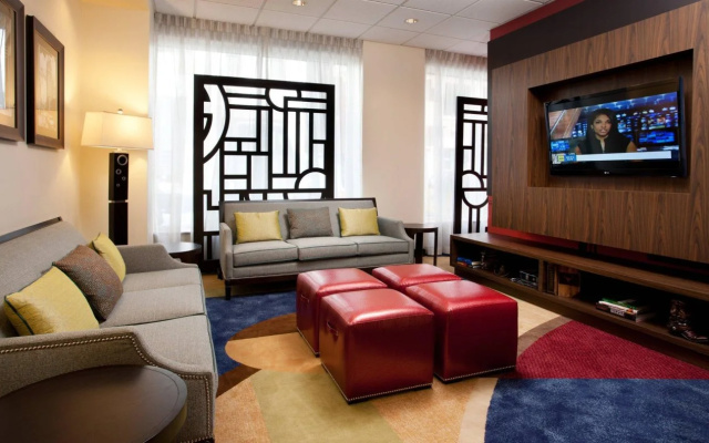 photo 5 of Courtyard by Marriott Fort Worth Downtown/Blackstone