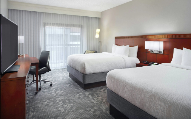 photo 3 of Courtyard by Marriott Greenville Haywood Mall