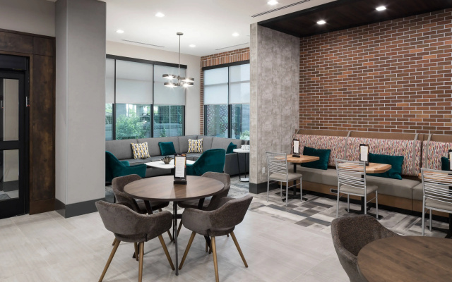 photo 3 of Courtyard by Marriott Houston Heights/I-10