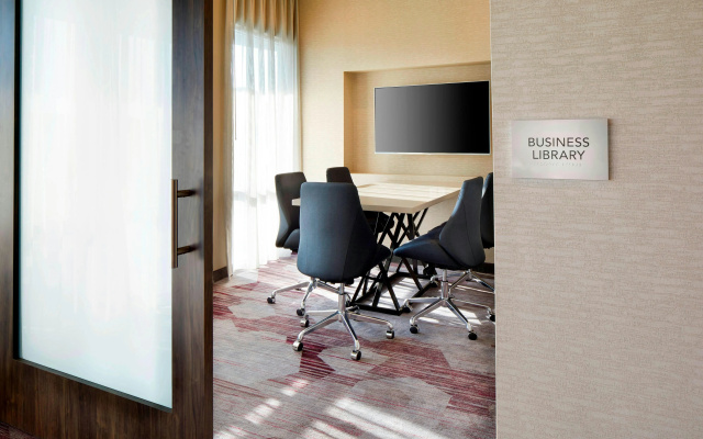 photo 4 of Courtyard by Marriott Houston Intercontinental Airport