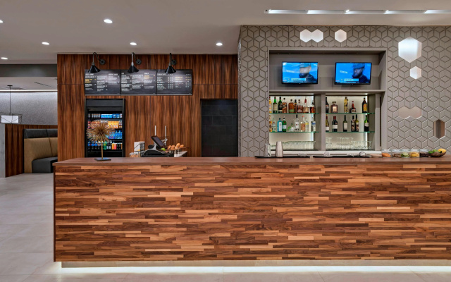photo 2 of Courtyard by Marriott Houston Sugar Land/Lake Pointe