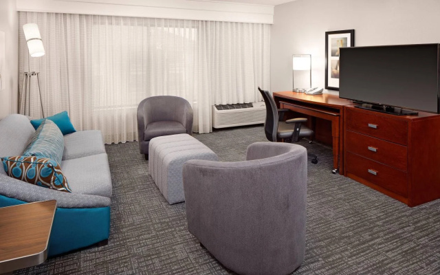 photo 5 of Courtyard by Marriott Houston Rice University