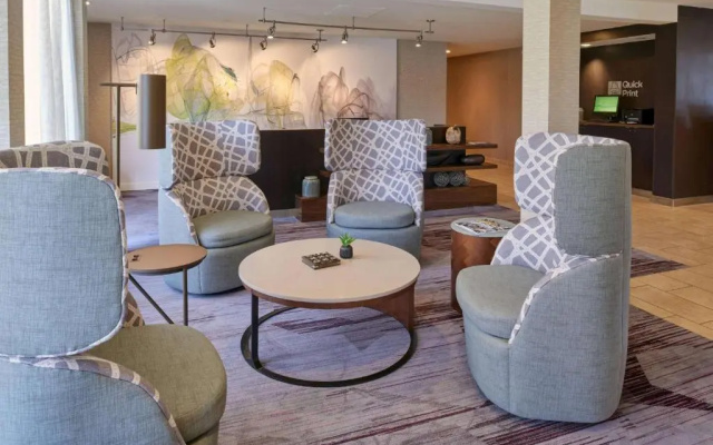 photo 3 of Sonesta Select Indianapolis Carmel