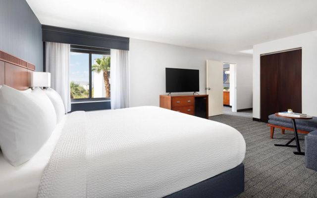 photo 4 of Courtyard By Marriott Las Vegas Stadium Area