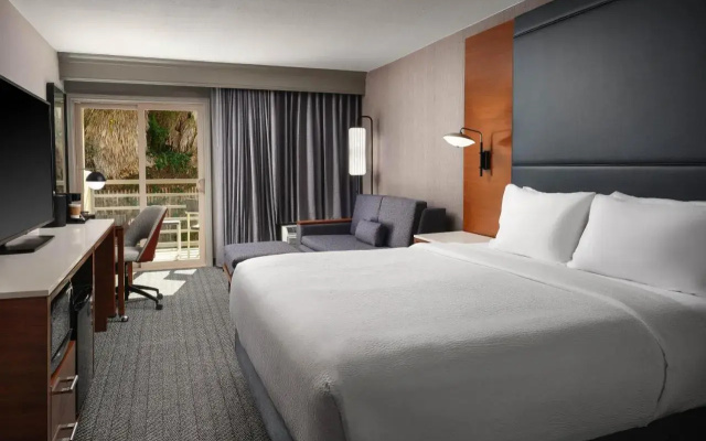 photo 4 of Courtyard by Marriott Los Angeles Century City/Beverly Hills