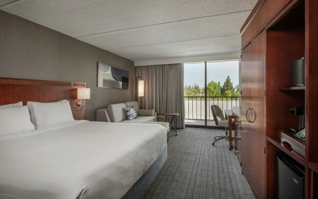 photo 3 of Courtyard by Marriott Los Angeles Pasadena/Monrovia