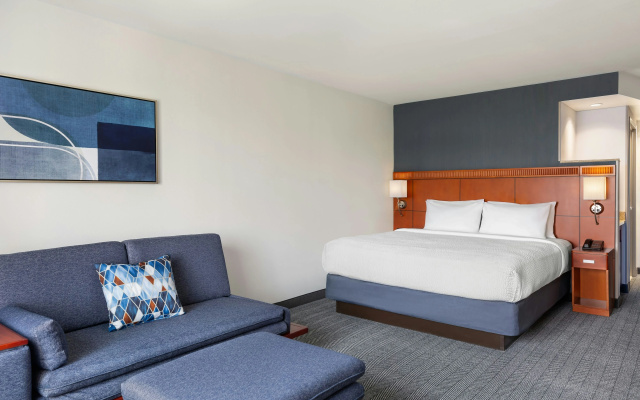 photo 4 of Courtyard by Marriott Madison West Middleton