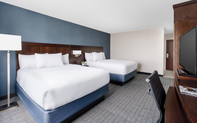 photo 5 of Courtyard by Marriott Manchester - Boston Regional Airport