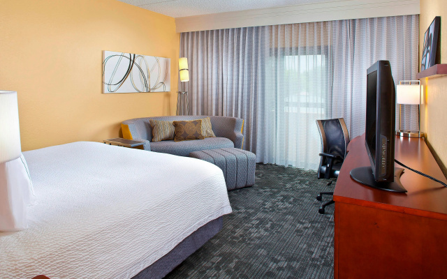 photo 2 of Courtyard by Marriott Miami Airport West/Doral