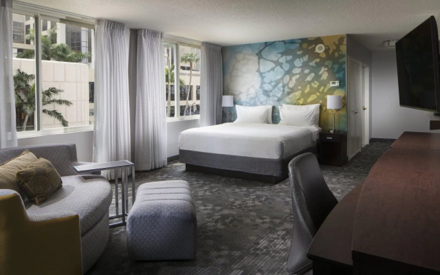photo 4 of Courtyard by Marriott Miami Dadeland