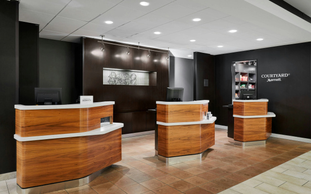 photo 2 of Courtyard by Marriott Milwaukee Downtown
