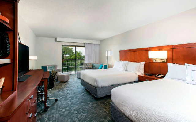 photo 4 of Courtyard by Marriott Myrtle Beach Barefoot Landing