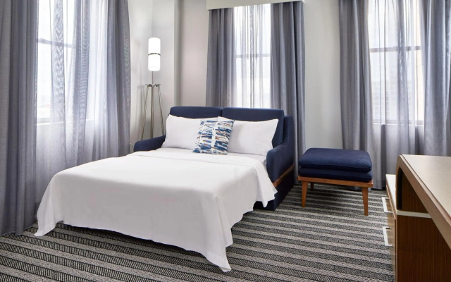 photo 3 of Courtyard By Marriott Nashville Downtown