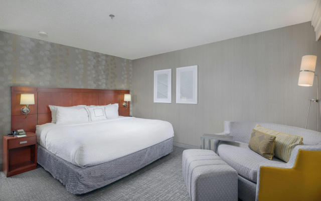 photo 4 of Courtyard by Marriott New Haven Orange-Milford