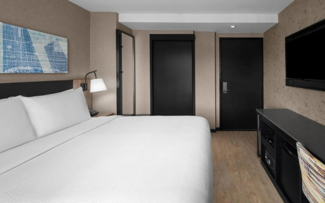 photo 4 of Courtyard by Marriott New York World Trade Center Area