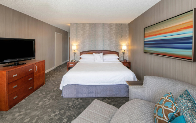 photo 3 of Courtyard by Marriott Oakland Airport