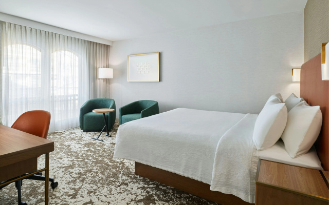 photo 4 of Courtyard by Marriott Pasadena/Old Town