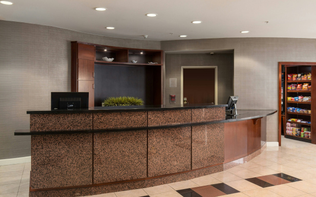 photo 2 of Courtyard by Marriott Ontario Rancho Cucamonga