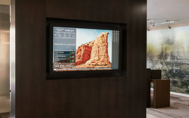 photo 4 of Courtyard by Marriott Phoenix Airport