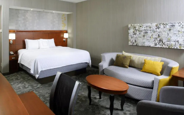 photo 4 of Courtyard By Marriott Pittsburgh Shadyside