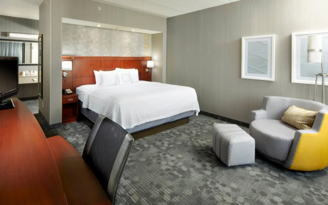 photo 3 of Courtyard by Marriott Pittsburgh Shadyside