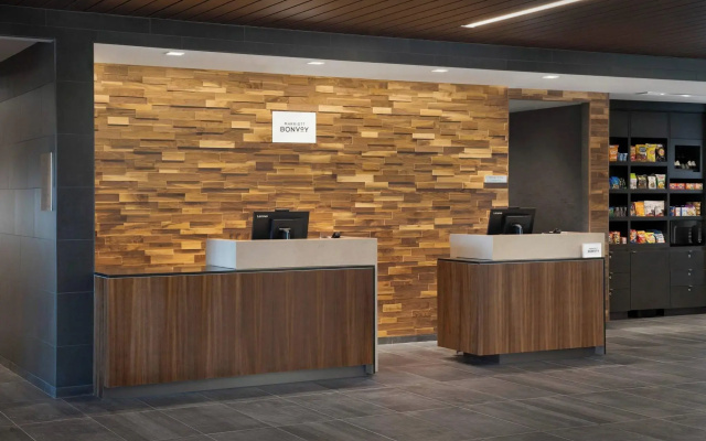 photo 2 of Courtyard by Marriott Portland East
