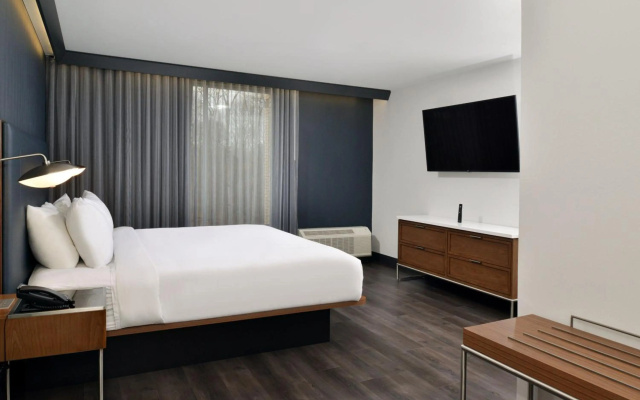 photo 3 of Courtyard by Marriott Raleigh Cary Crossroads