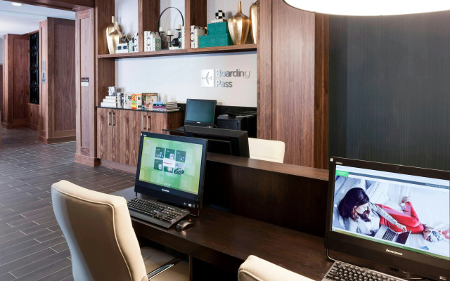 photo 3 of Courtyard by Marriott Richmond Downtown