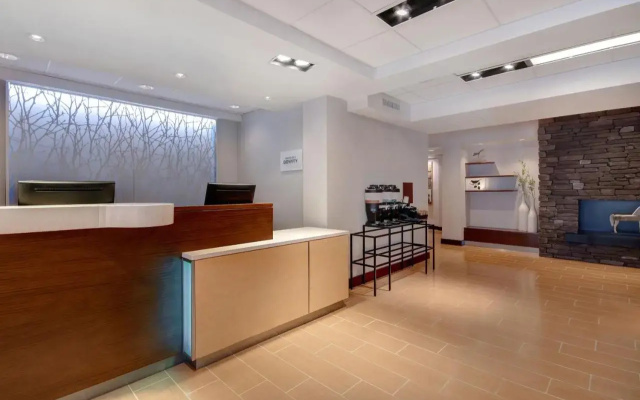 photo 2 of Fairfield Inn & Suites Rochester West/Greece