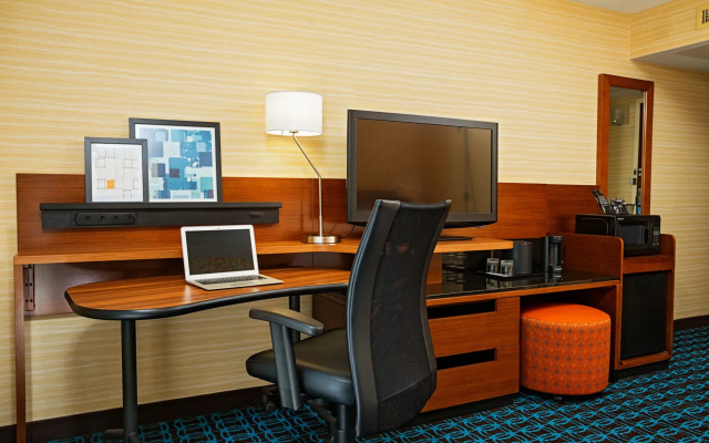 photo 3 of Fairfield Inn & Suites Rochester West/Greece