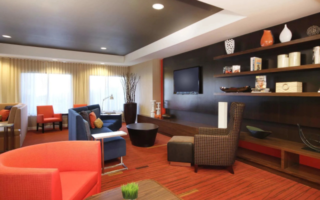 photo 2 of Courtyard by Marriott Roseville