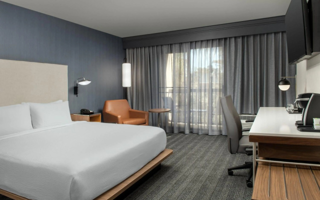 photo 4 of Courtyard by Marriott San Diego Carlsbad