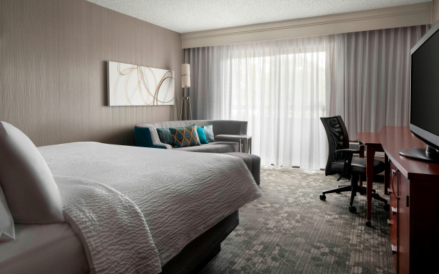 photo 3 of Courtyard by Marriott San Francisco Airport