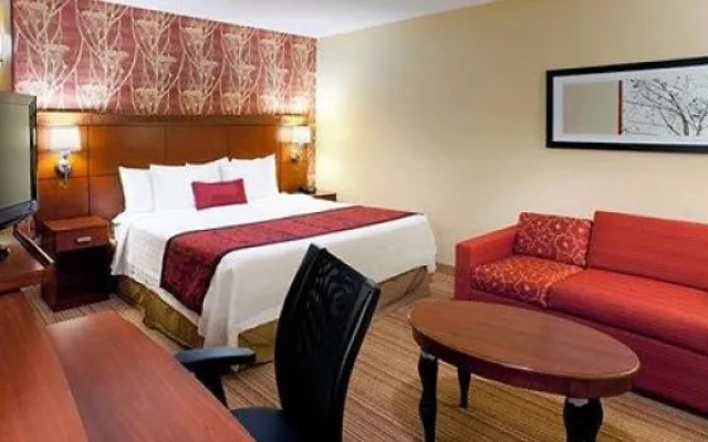 photo 4 of Sonesta Select San Jose Airport