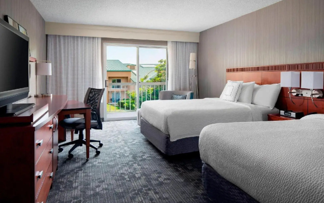 photo 4 of Courtyard by Marriott San Mateo Foster City