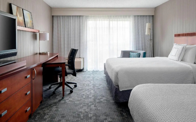 photo 5 of Courtyard by Marriott San Mateo Foster City