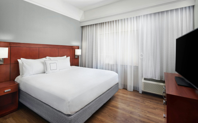 photo 4 of Courtyard by Marriott Scottsdale North