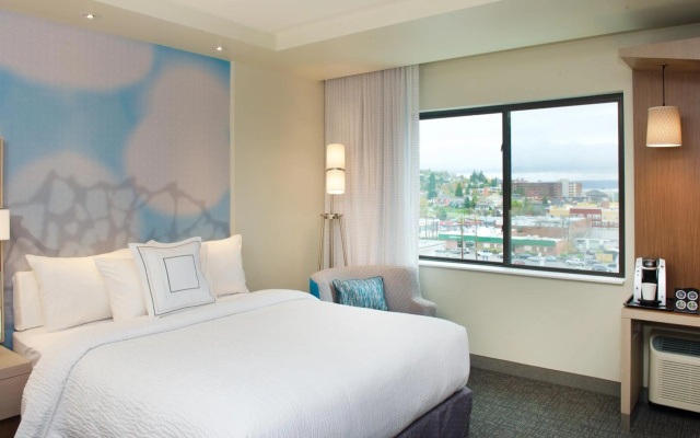 photo 2 of Courtyard by Marriott Seattle Everett Downtown